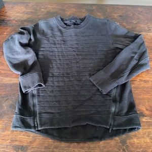 Lululemon sweatshirt
